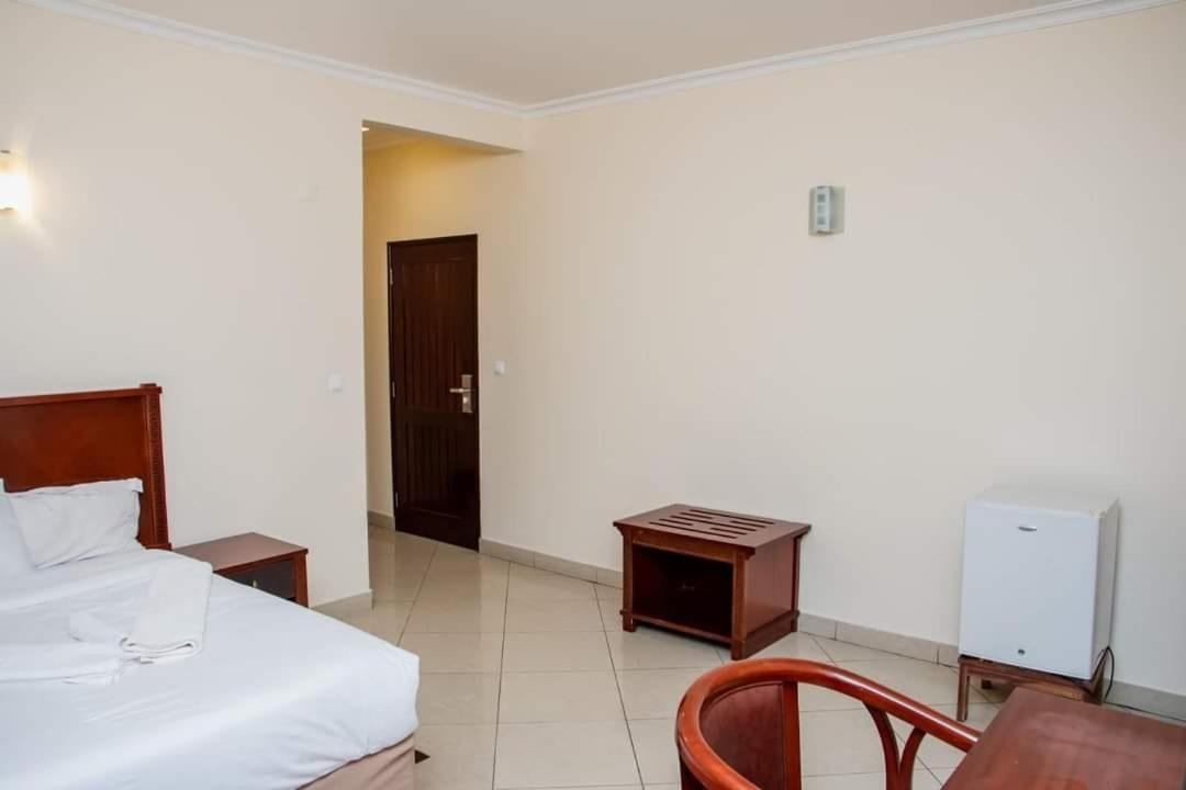 Pensao Marhaba Residencial Hotell Maputo Eksteriør bilde